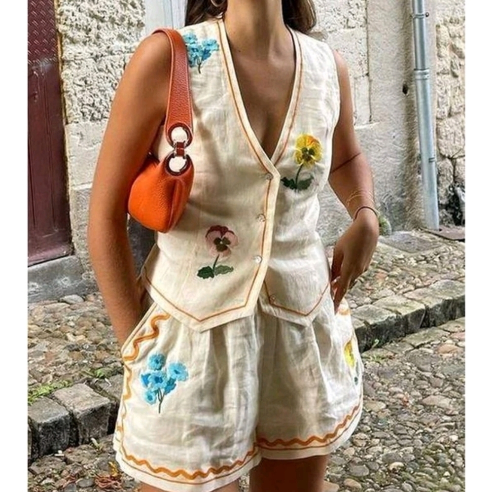 Summer Linen Two-Piece Shorts Set - Picture 1 of 4
